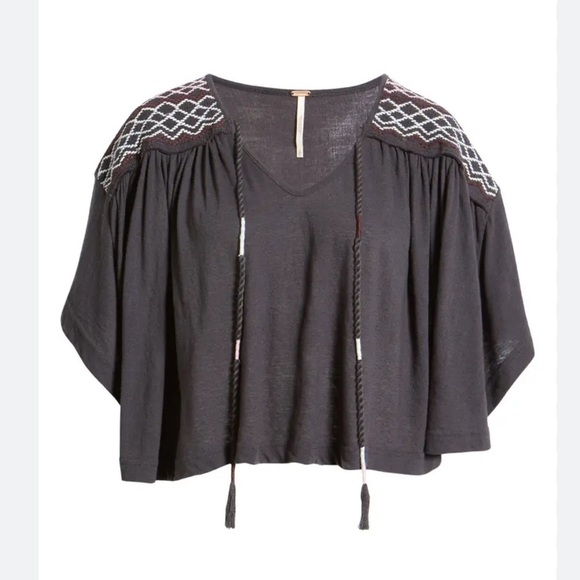 Free People Market embroidered boxy  t-shirt in white - Picture 4 of 6